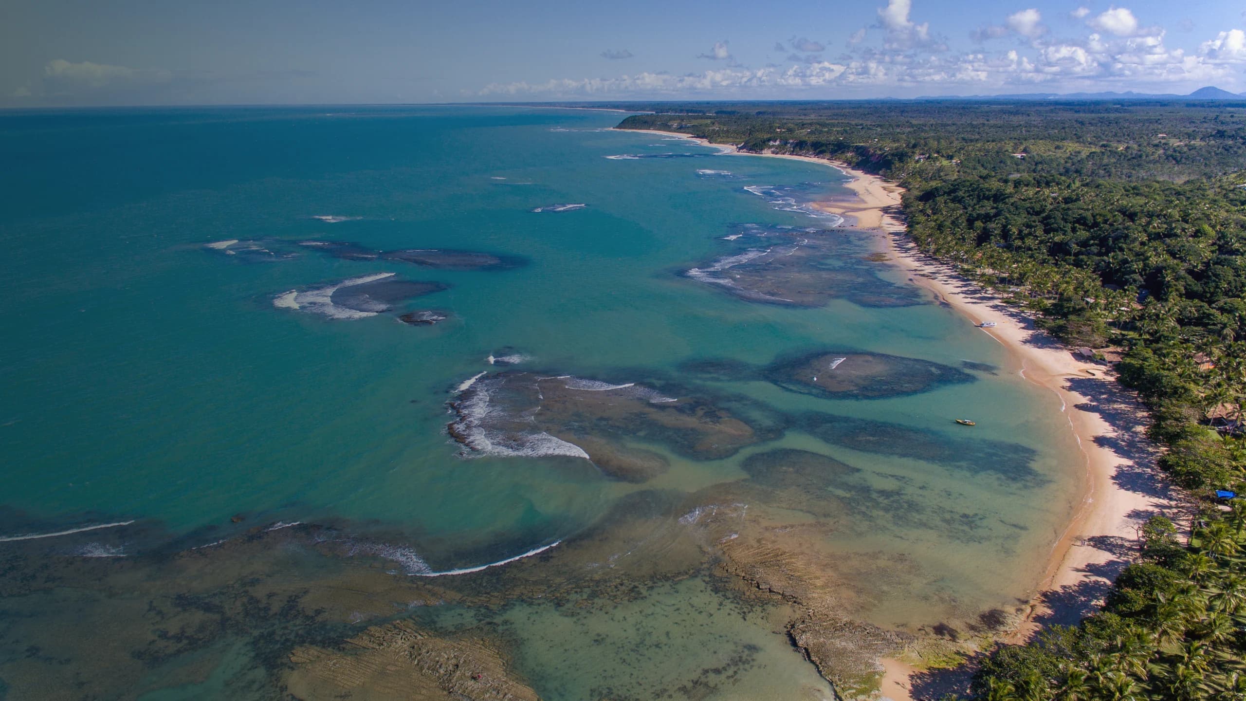 Praia da Costa do Descobrimento para um passeio privativo saindo de Trancoso